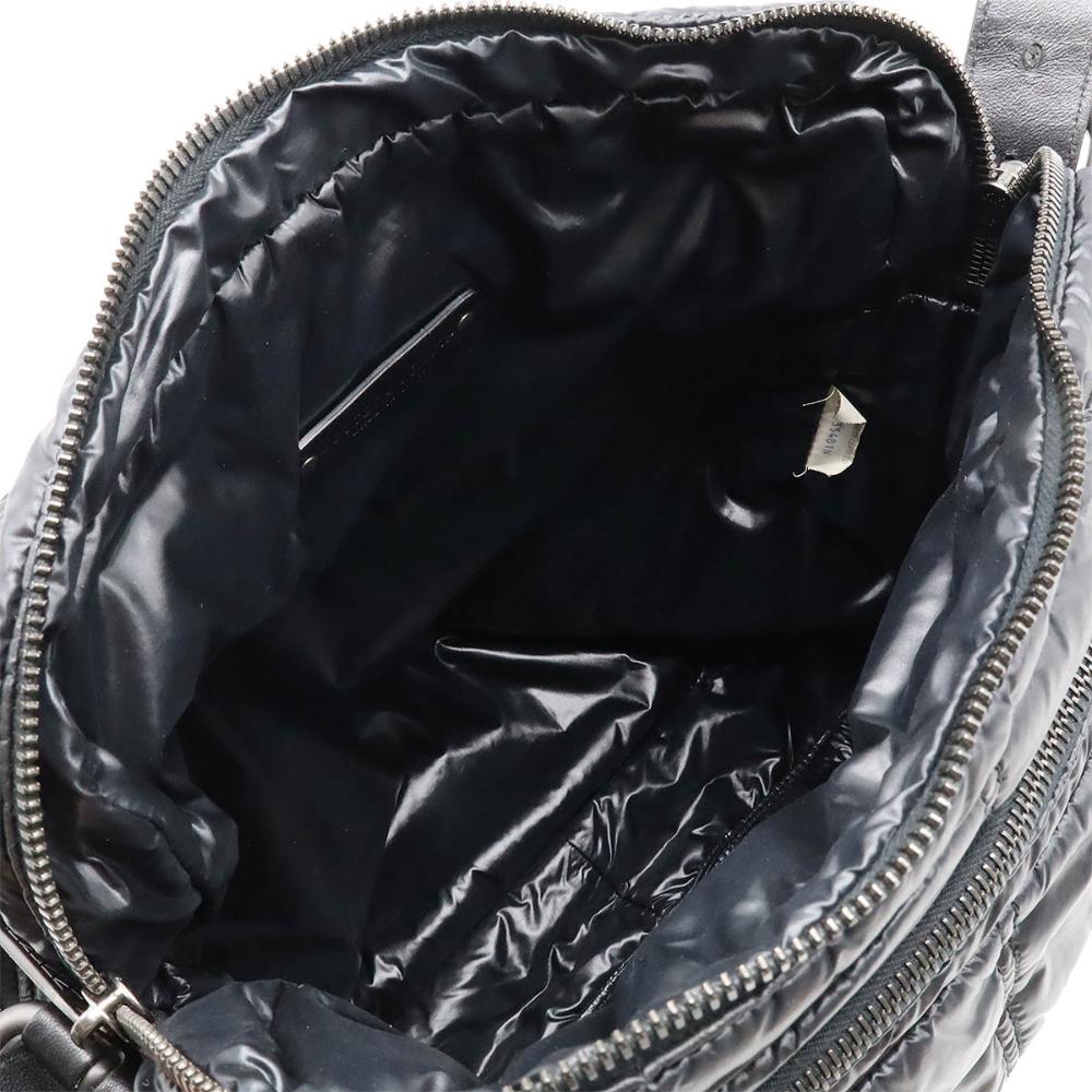 Black Leather Bottega Veneta Shoulder Bag