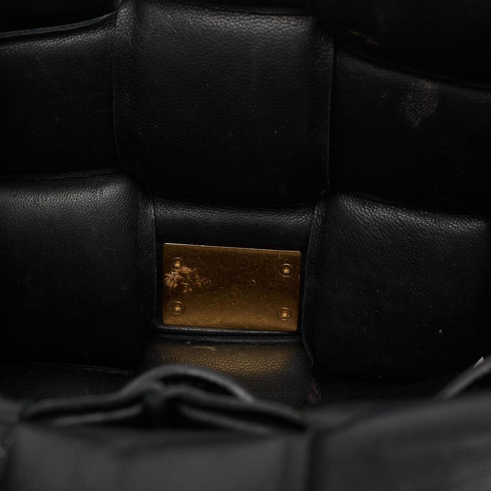 Black Leather Bottega Veneta Shoulder Bag
