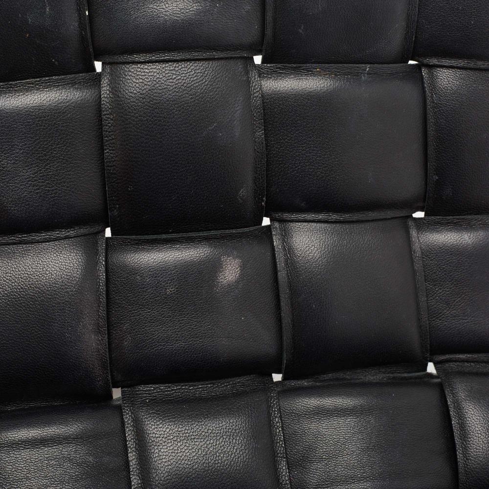 Black Leather Bottega Veneta Shoulder Bag