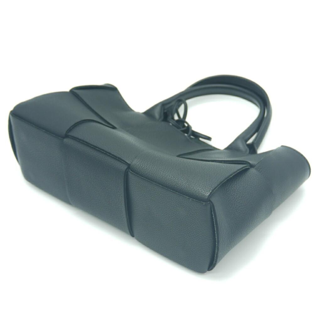 Black Leather Bottega Veneta Tote