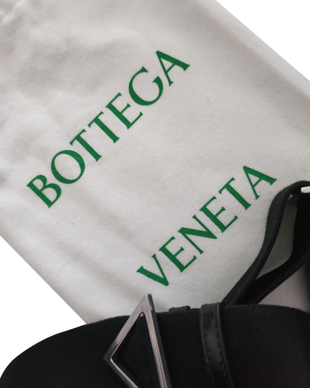 Black Leather Bottega Veneta Crossbody Bag