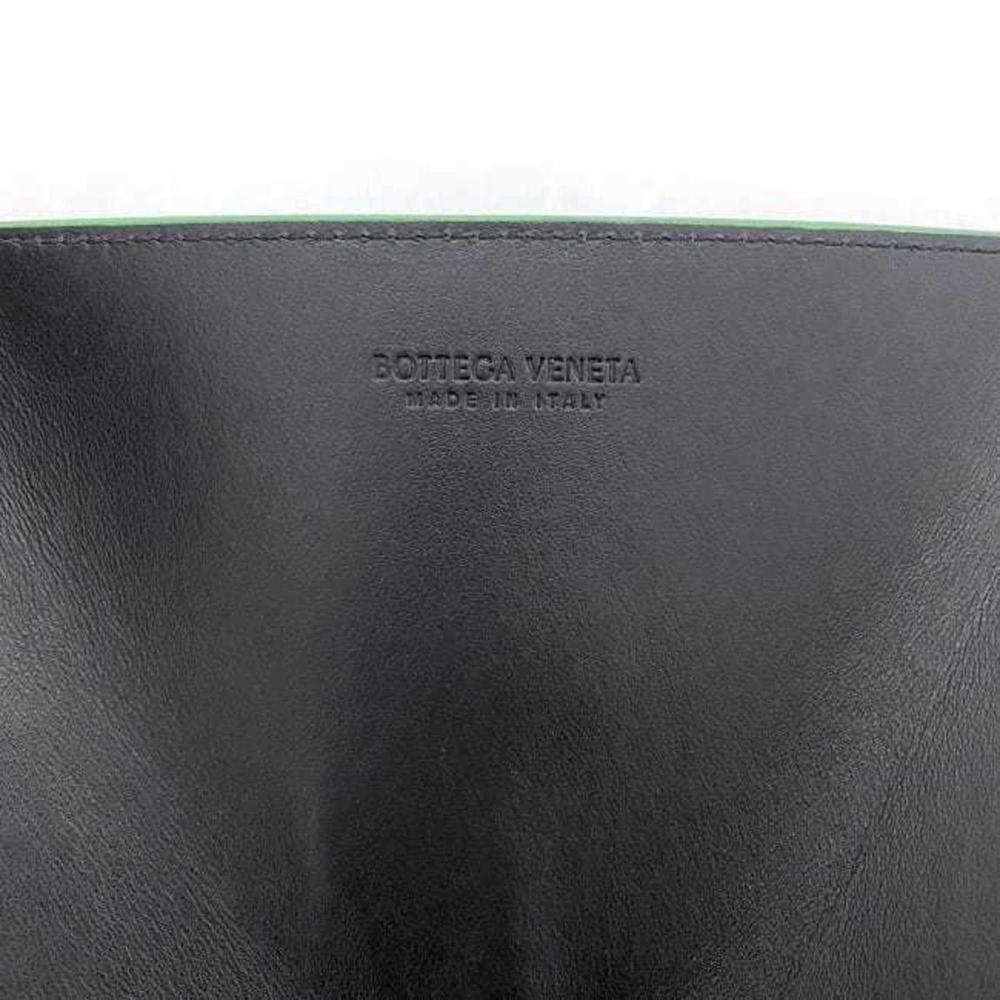 Green Leather Bottega Veneta Clutch