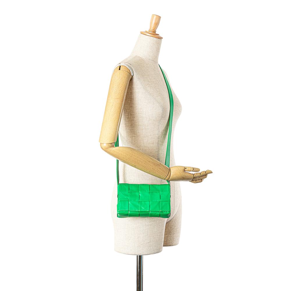 Green Leather Bottega Veneta Cassette Bag