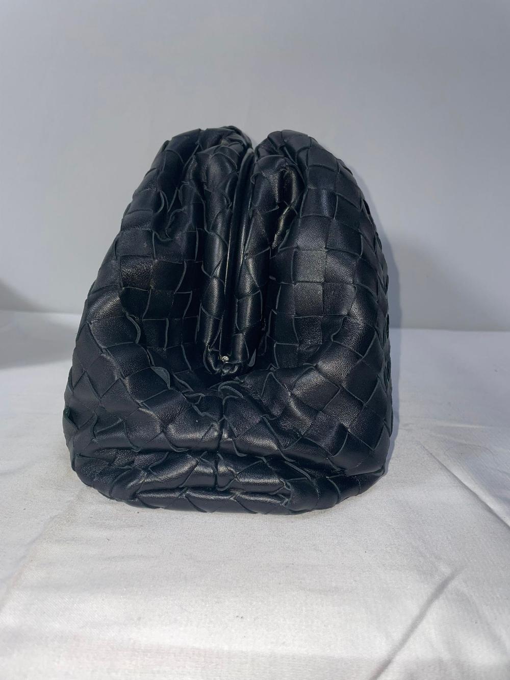 Nude Leather Bottega Veneta Pouches
