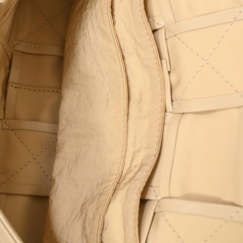 Nude Leather Bottega Veneta Shoulder Bag