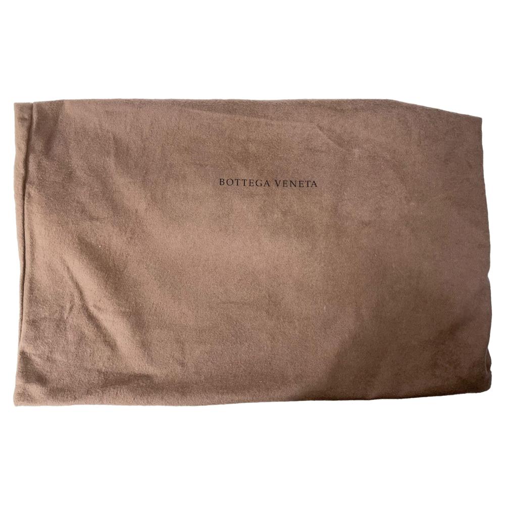 Nude Leather Bottega Veneta Pouches