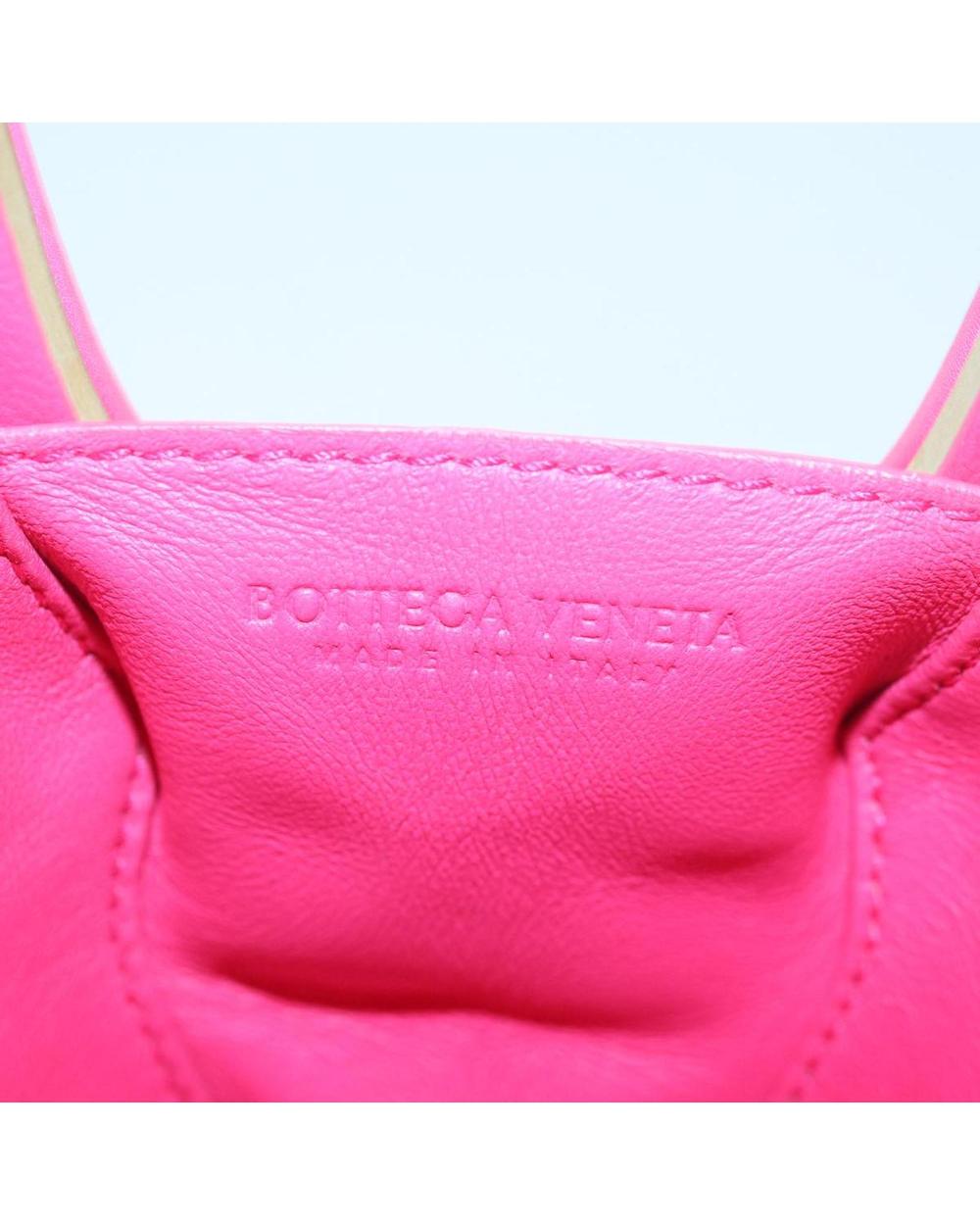 Pink Leather Bottega Veneta Case
