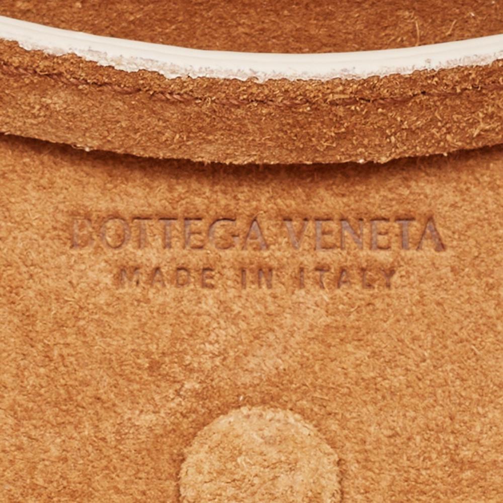 White Leather Bottega Veneta Handbag