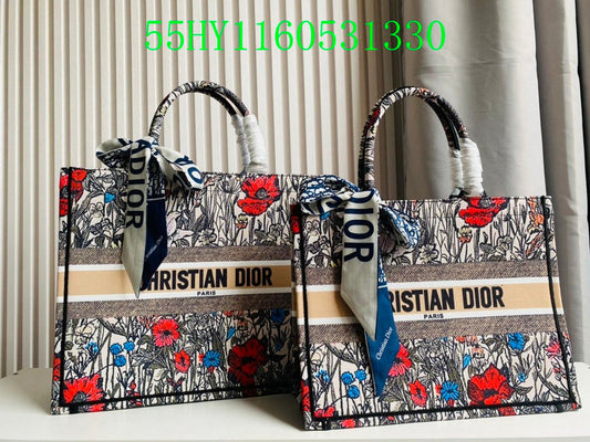 Christian Dior Luxury Bag - The Tote   250