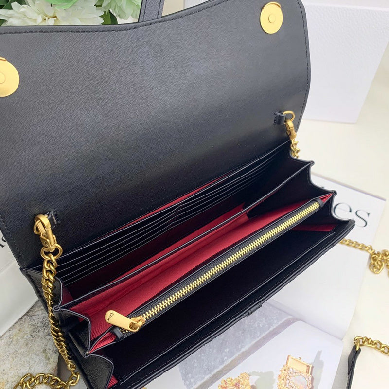 Christian Dior Luxury - The Tote   633