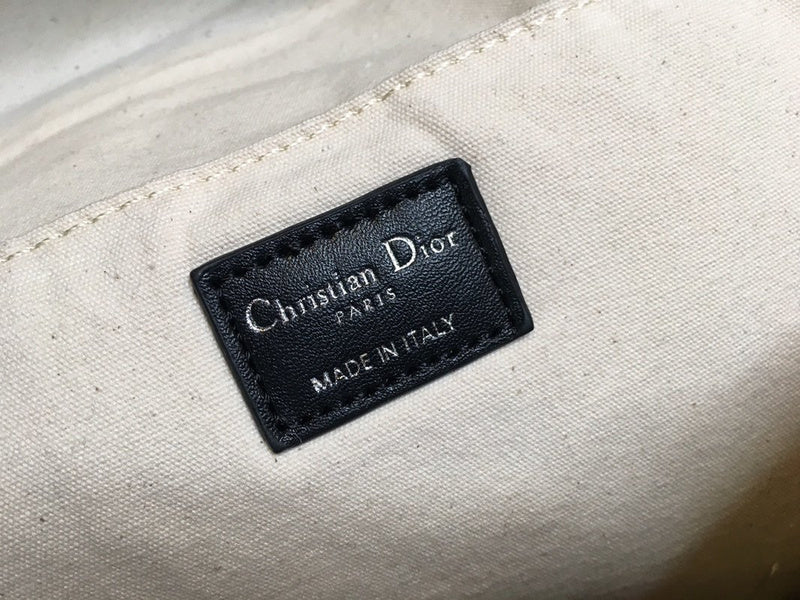 Christian Dior Luxury - The Tote   764
