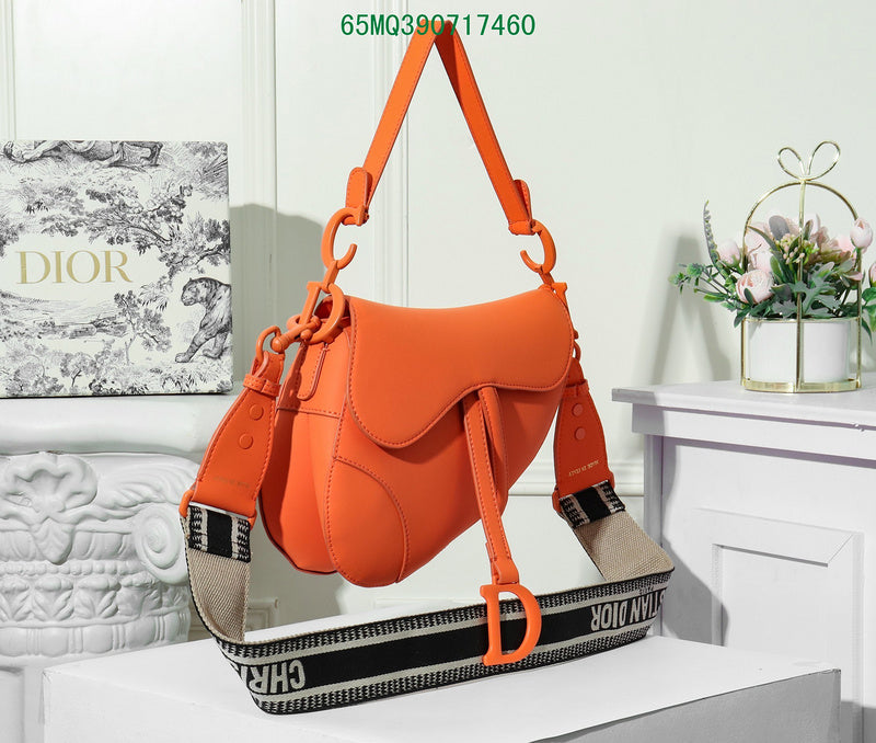 Christian Dior Luxury - The Tote   591