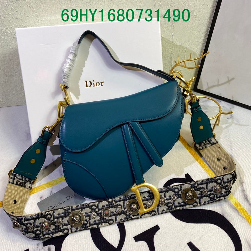 Christian Dior Luxury - The Tote   589