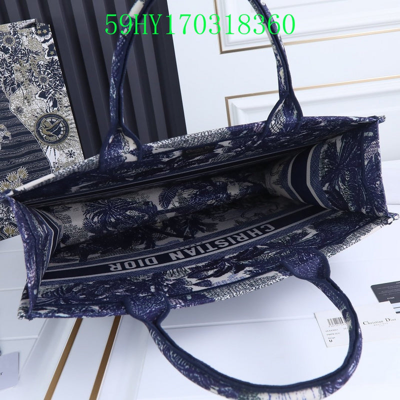 Christian Dior Luxury Bag - The Tote   219