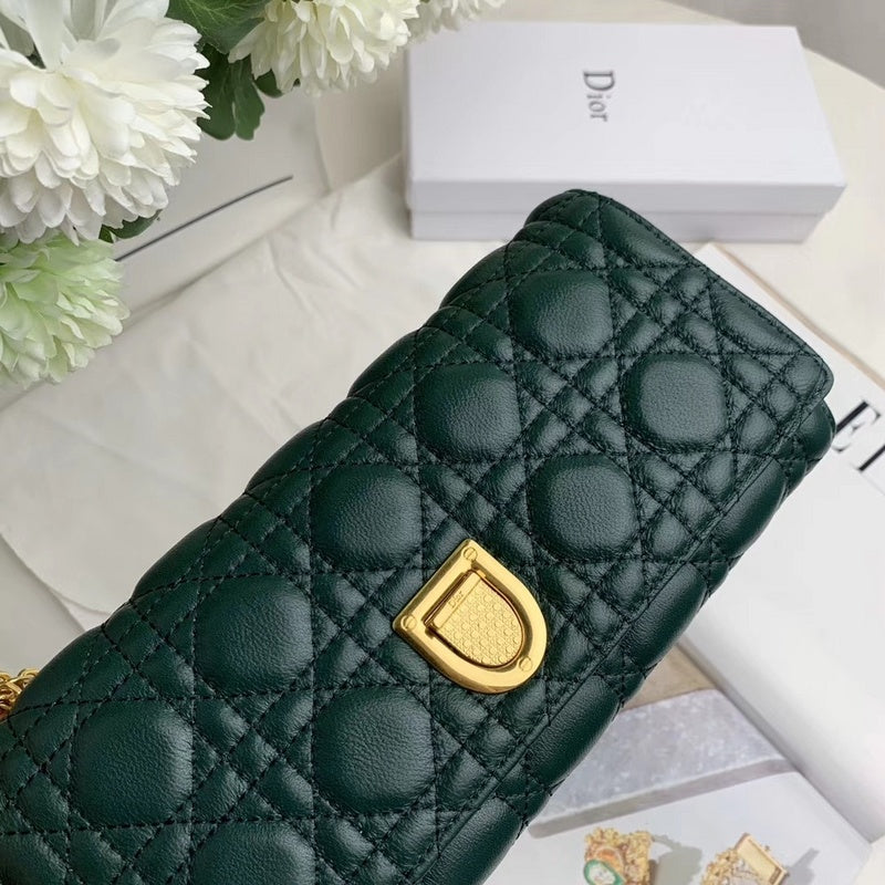 Christian Dior Luxury - The Tote   639