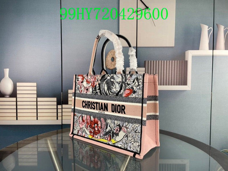 Christian Dior Luxury Bag - The Tote   302