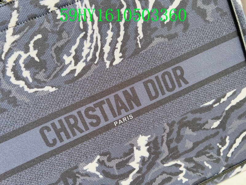 Christian Dior Luxury Bag - The Tote   294