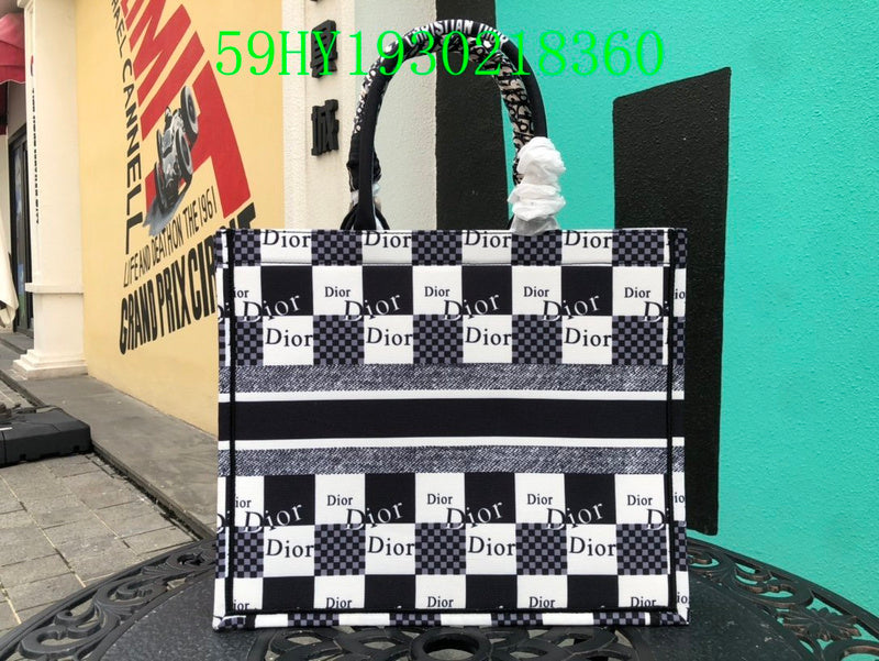 Christian Dior Luxury Bag - The Tote   314