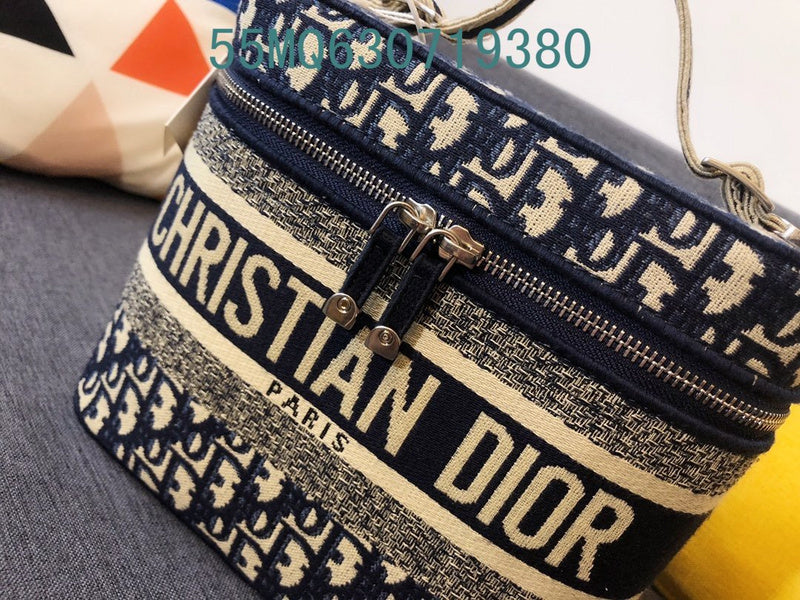 Christian Dior Luxury - The Tote   681