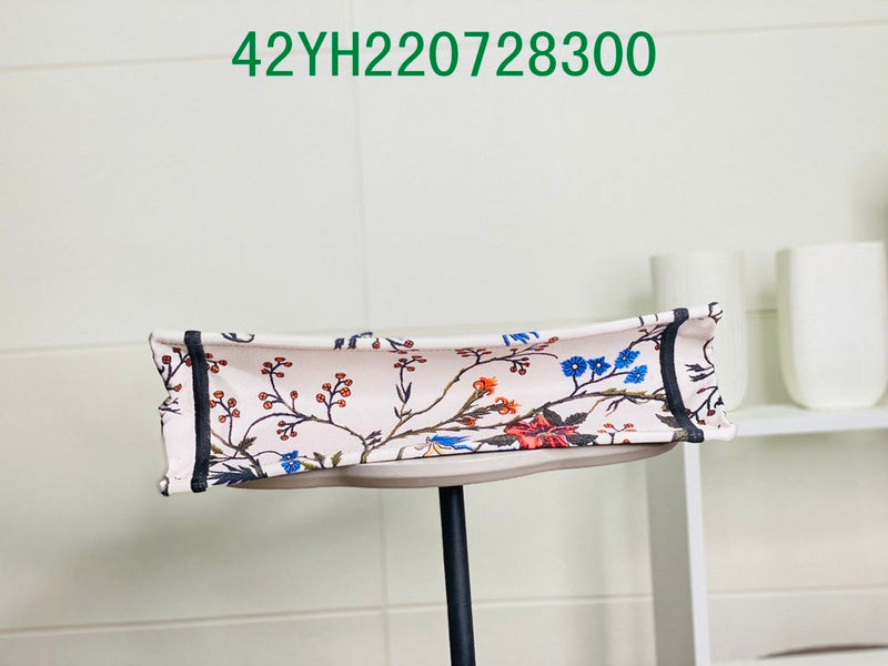 Christian Dior Luxury Bag - The Tote 365