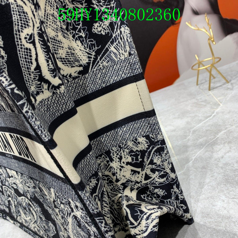 Christian Dior Luxury Bag - The Tote 340