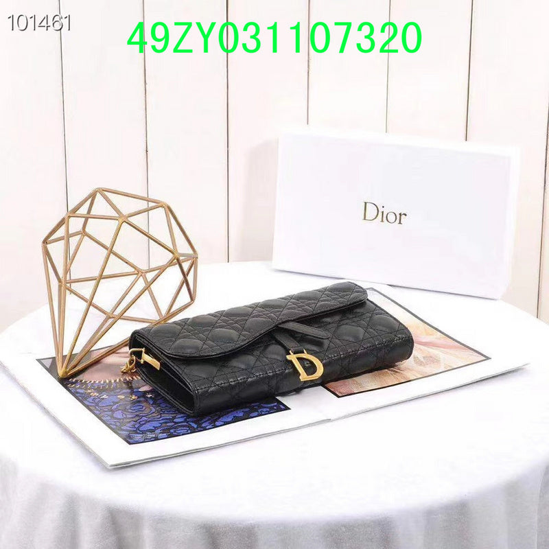 Christian Dior Luxury - The Tote   652