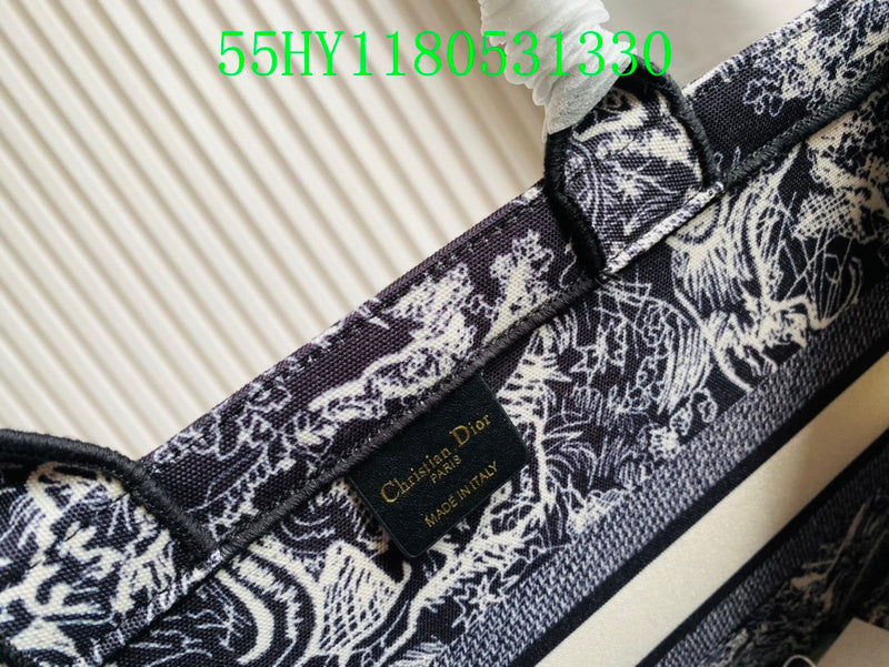 Christian Dior Luxury Bag - The Tote   246