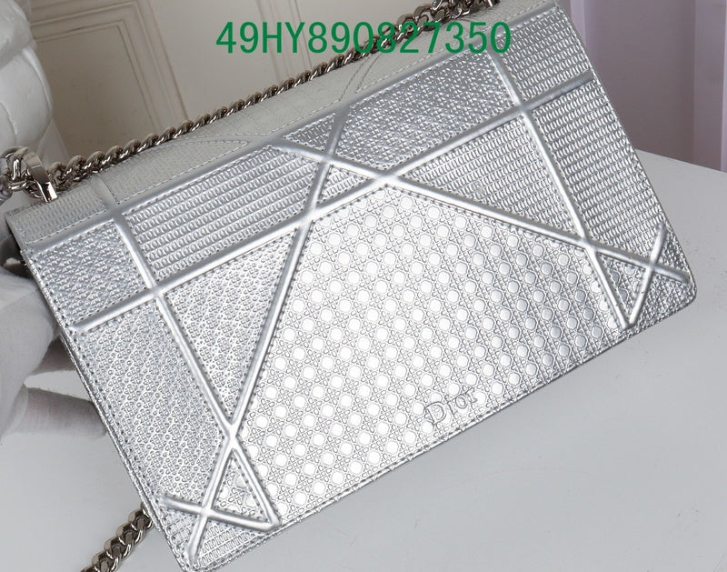 Christian Dior Luxury - The Tote   653