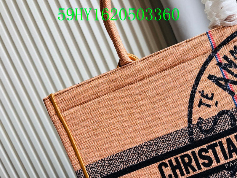 Christian Dior Luxury Bag - The Tote   292