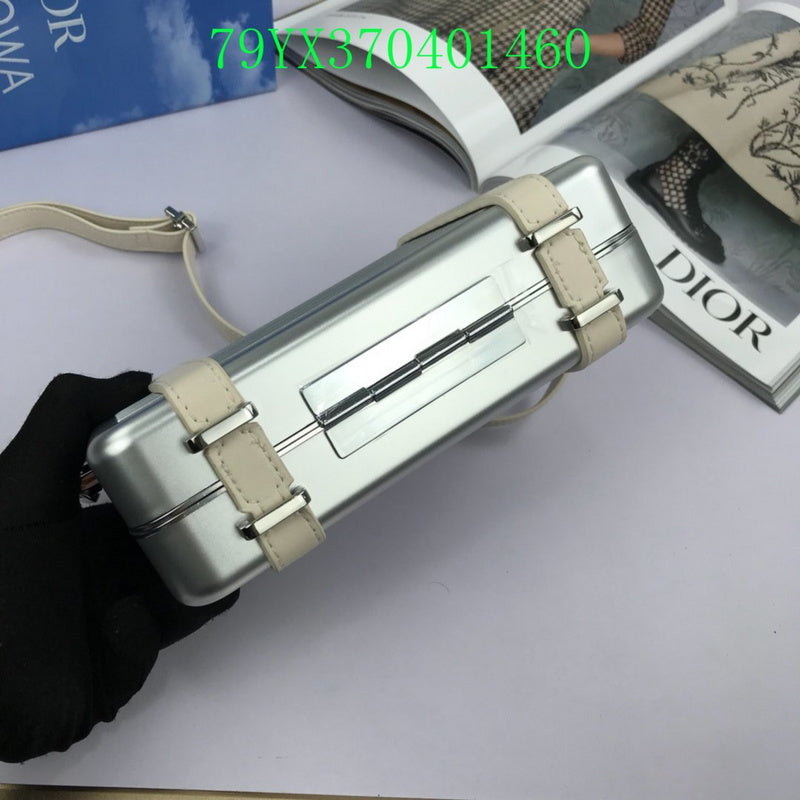 Christian Dior Luxury - The Tote   688