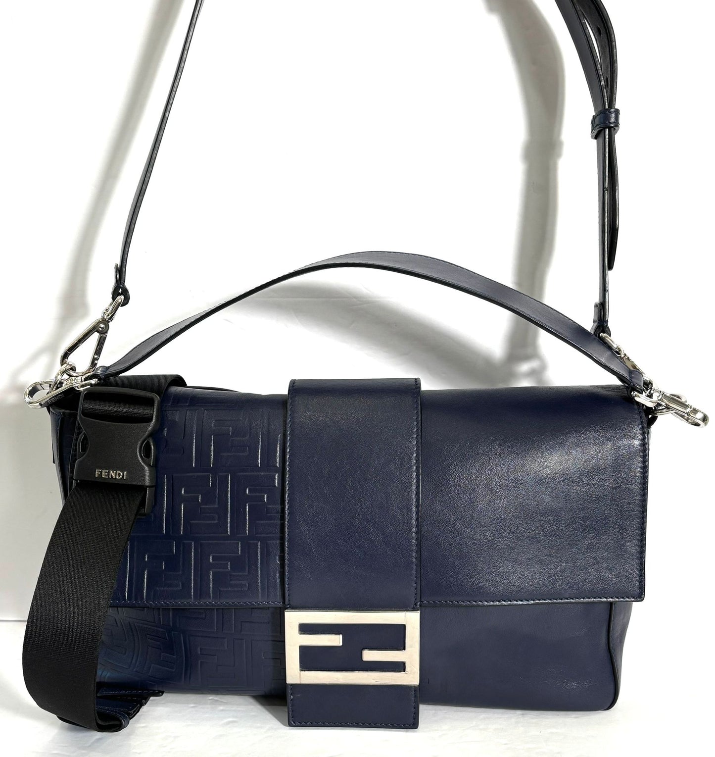 FENDI VITELLO GRACE FF LARGE BAGUETTE BAG