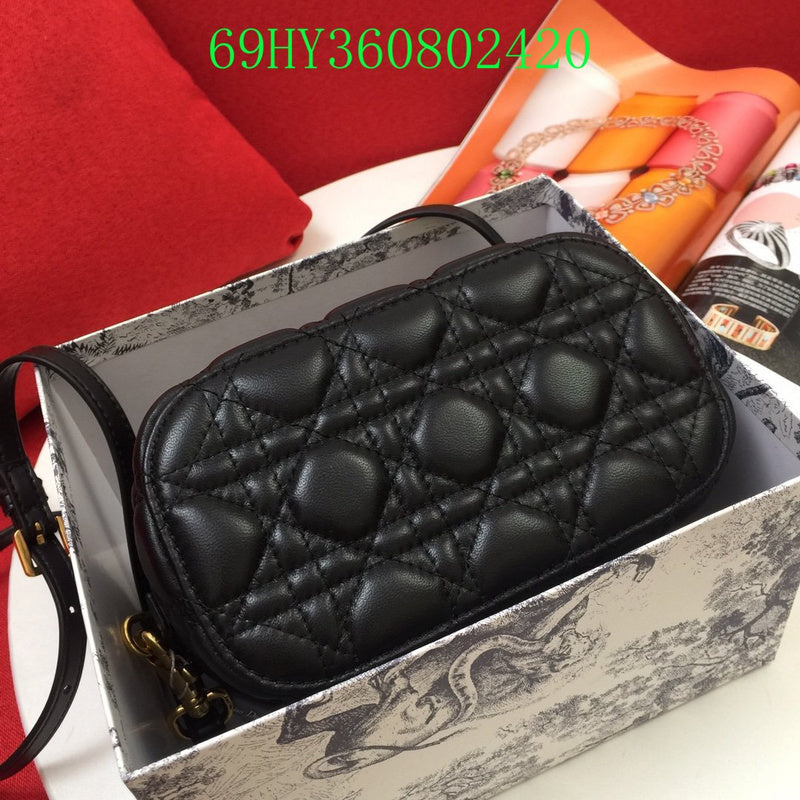 Christian Dior Luxury - The Tote   671