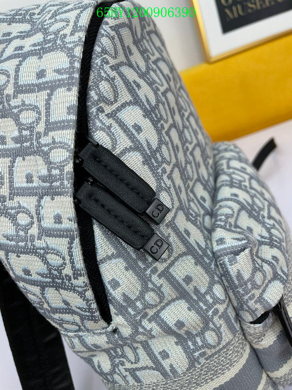 Christian Dior Luxury - The Tote   699