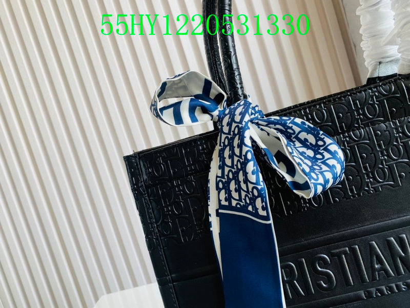 Christian Dior Luxury Bag - The Tote   242