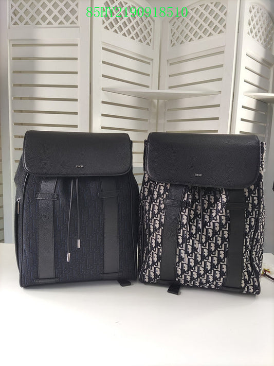 Christian Dior Luxury - The Tote   712