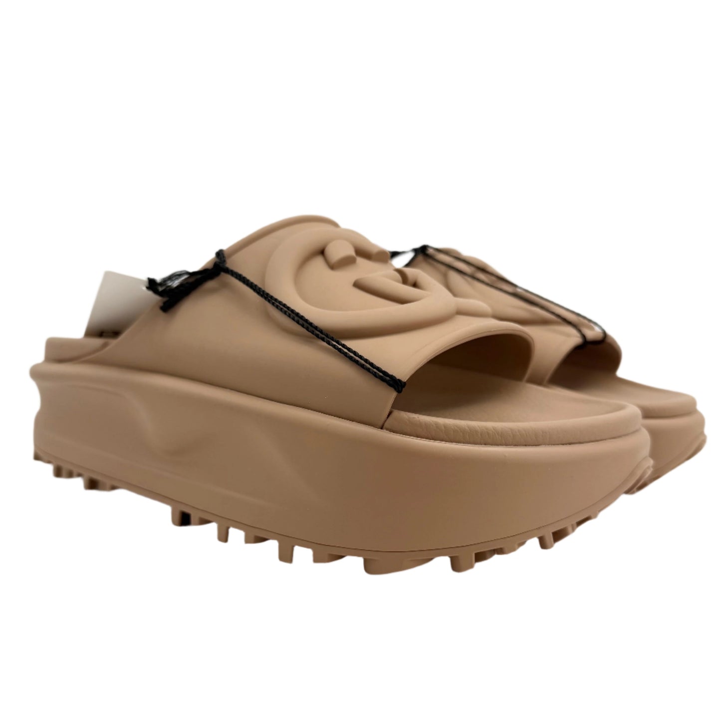 Gucci Interlocking G Platform Slide Sandals – Soft Rubber in Vintage Camel (Size 36)