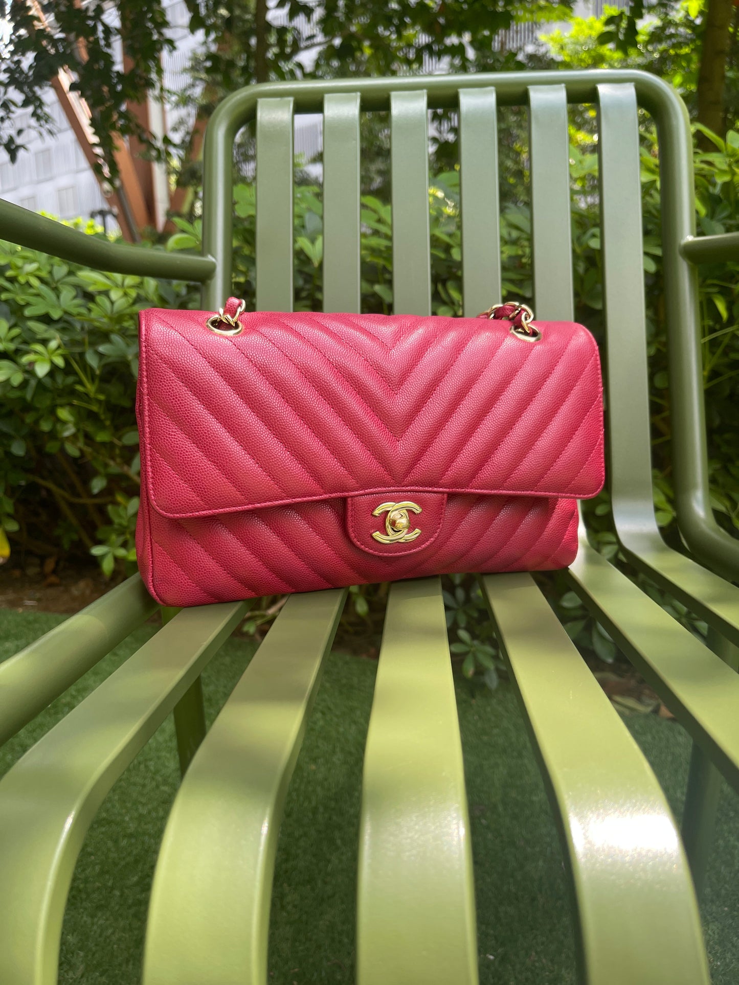 Chanel Medium Chevron Rosy Red Caviar Gold Hardware 18B