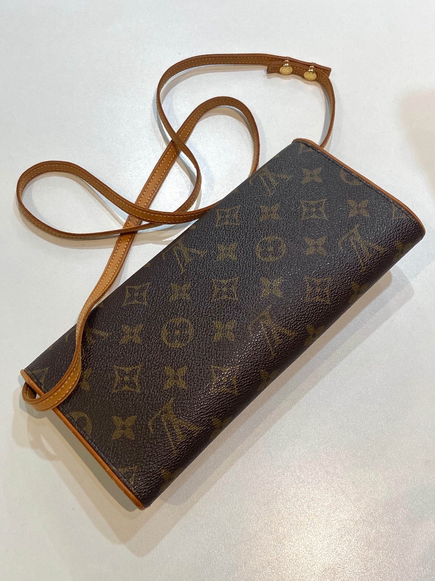 LOUIS VUITTON MONOGRAM POCHETTE TWIN GM