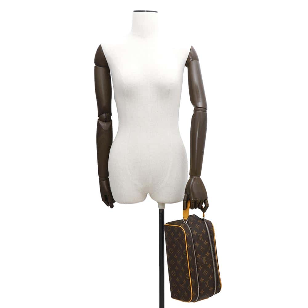 LOUIS VUITTON Dop kit SaffronYellowM12643 Monogram Macassar Canvas Size 35H