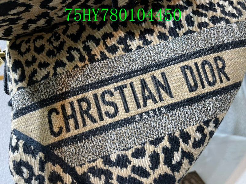 Christian Dior Luxury Bag - The Tote   476