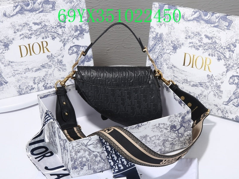 Christian Dior Luxury Bag - The Tote   432