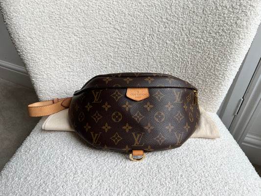 Louis Vuitton Bumbag in Monogram Canvas