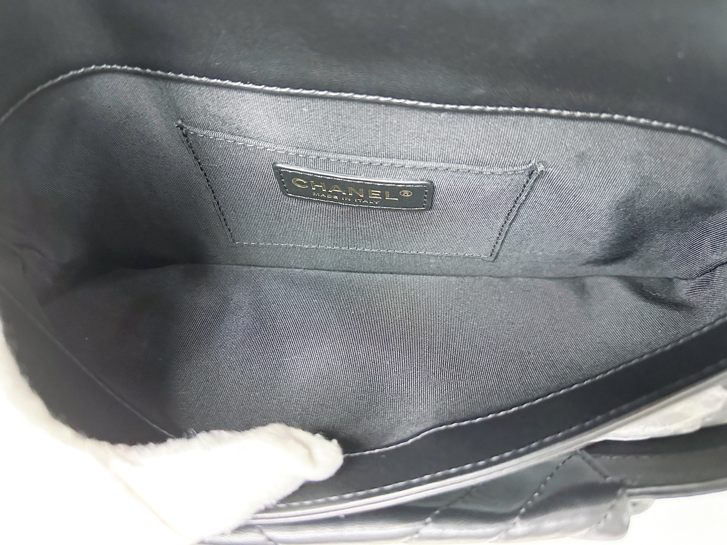 Chanel Black Chevron Lambskin Fold Up Again Clutch 2432 holo card