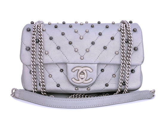 Chanel Silver Chevron Pearl Lambskin Rectangular Mini Flap Bag SHW BE2