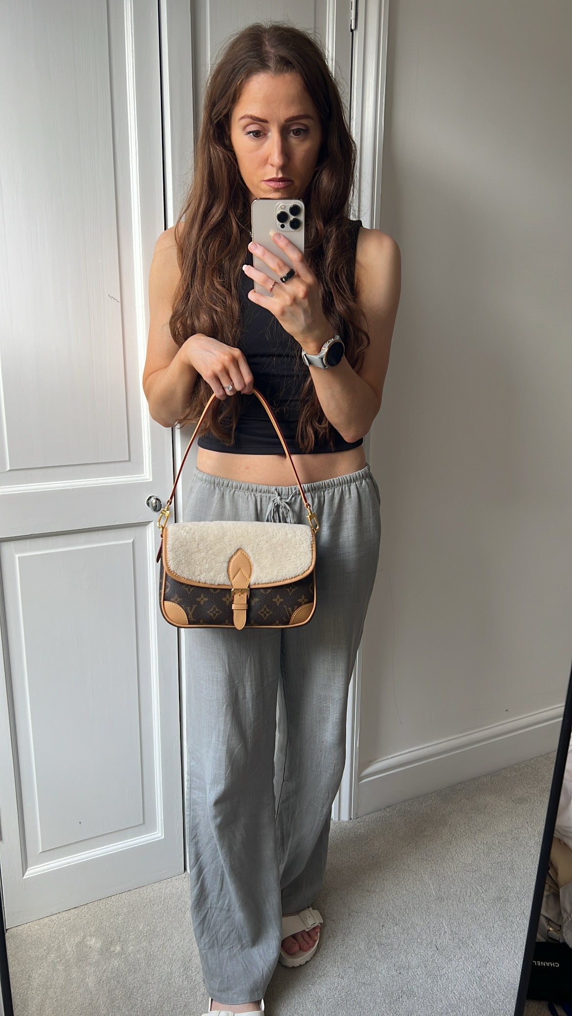 Louis Vuitton Shearling Cozygram Diane Satchel Monogram (RRP £2690)