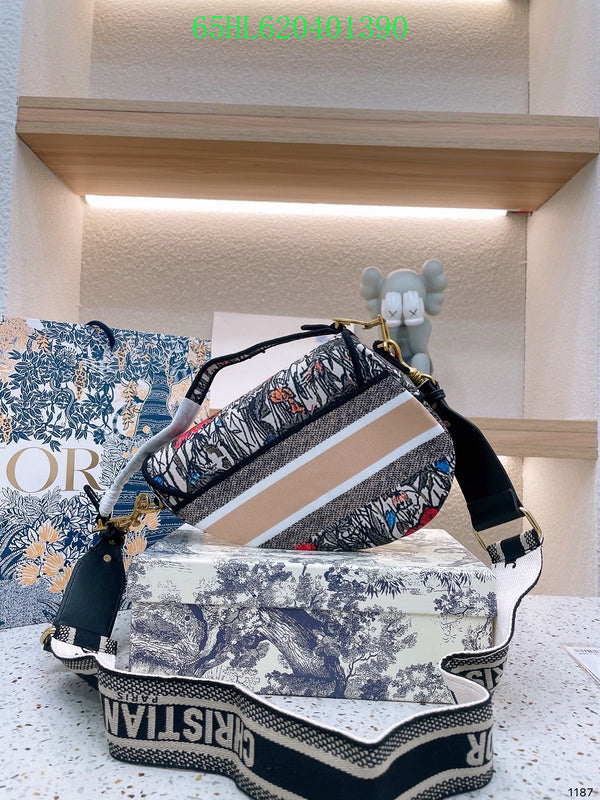 Christian Dior Luxury Bag - The Tote   464