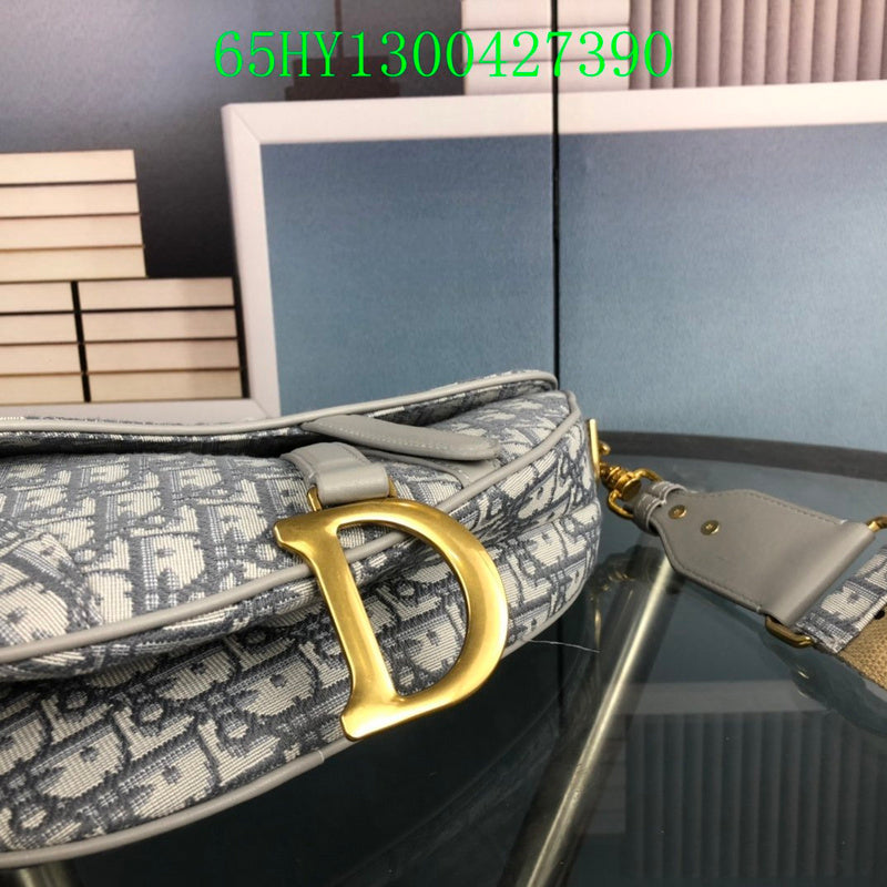 Christian Dior Luxury Bag - The Tote   457