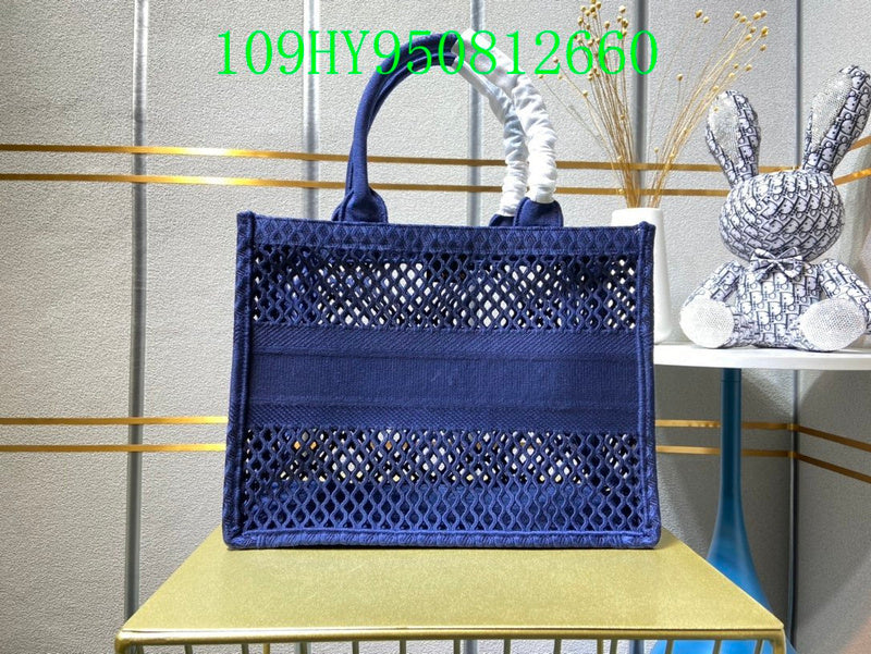Christian Dior Luxury Bag - The Tote   273