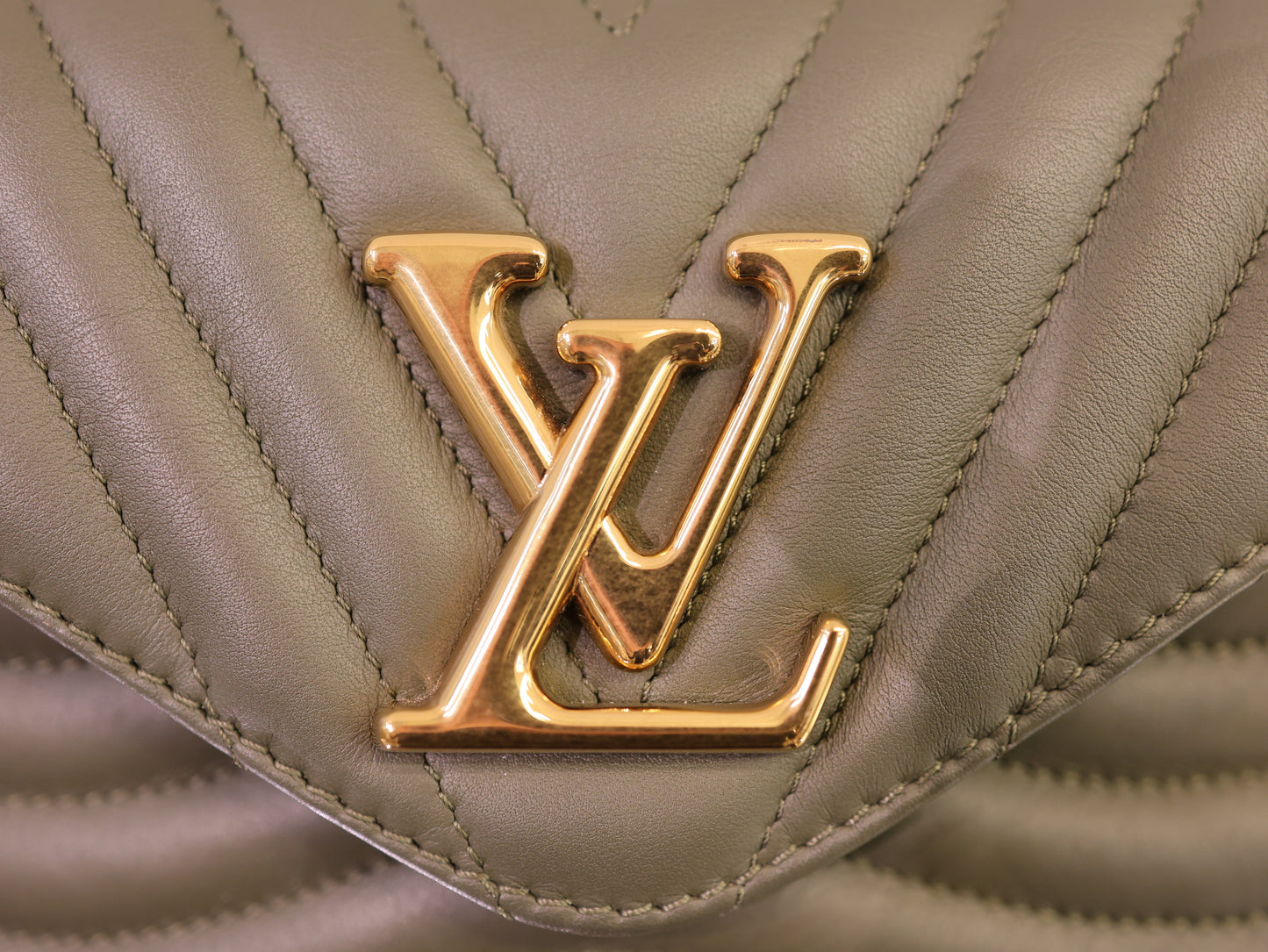 Louis Vuitton Green Khaki Leather Multi Pochette New Wave Bag