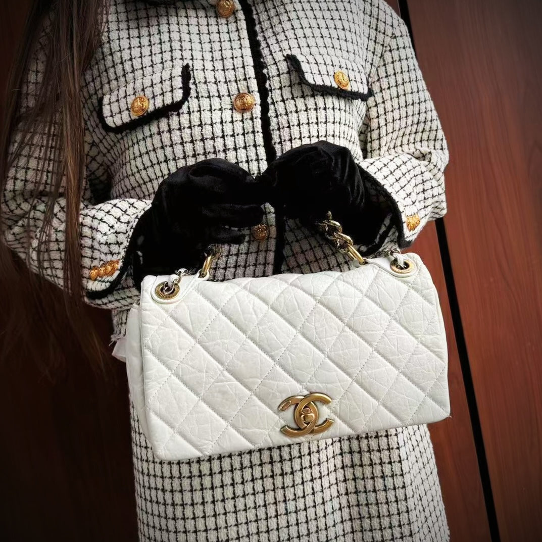 Chanel white quilted leather pondicherry flap bag TWS